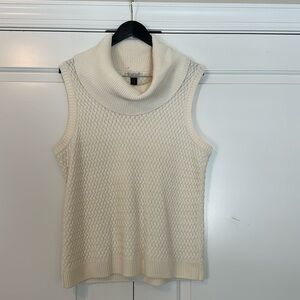 St. John Sport Sweater